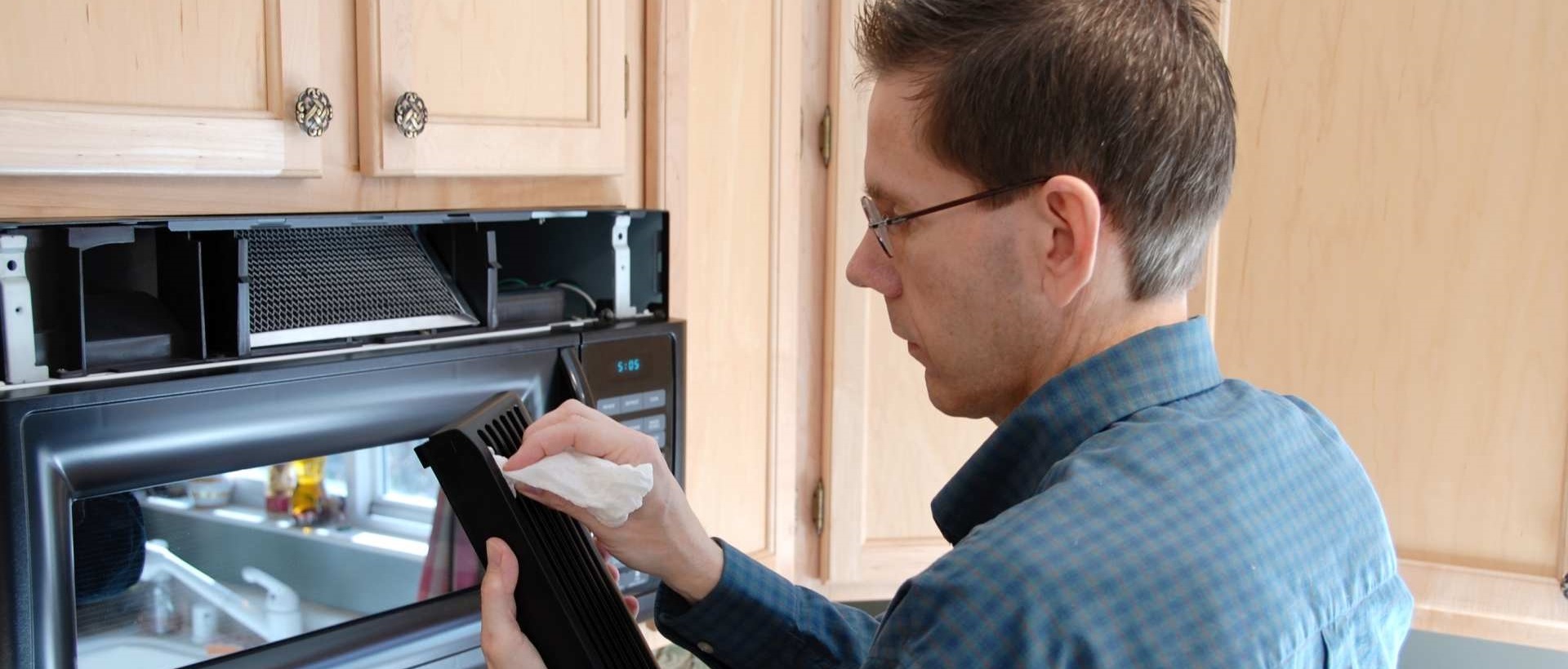 Kitchen fitters KT21